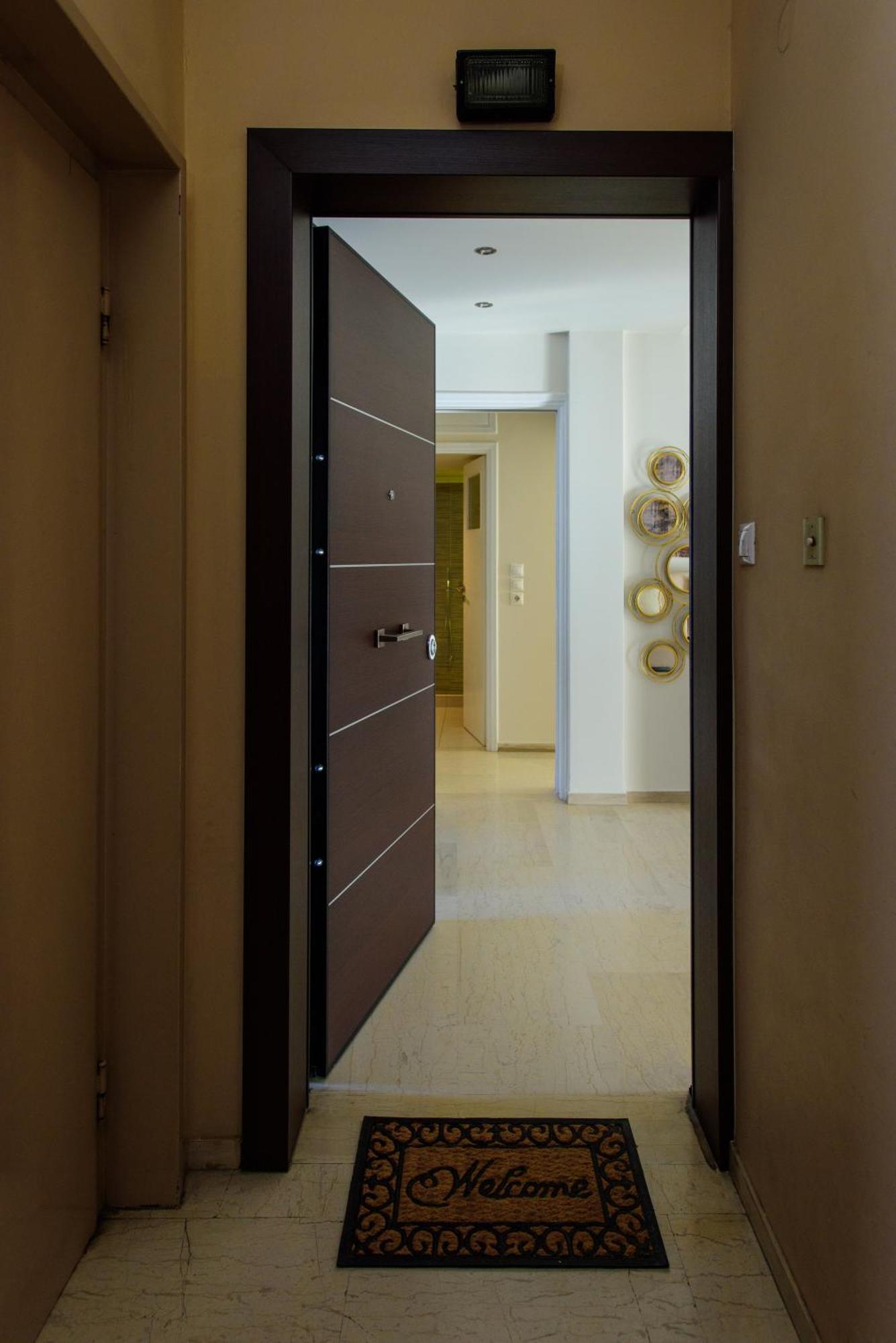 Blue Ark Harmony Residence Атина Екстериор снимка