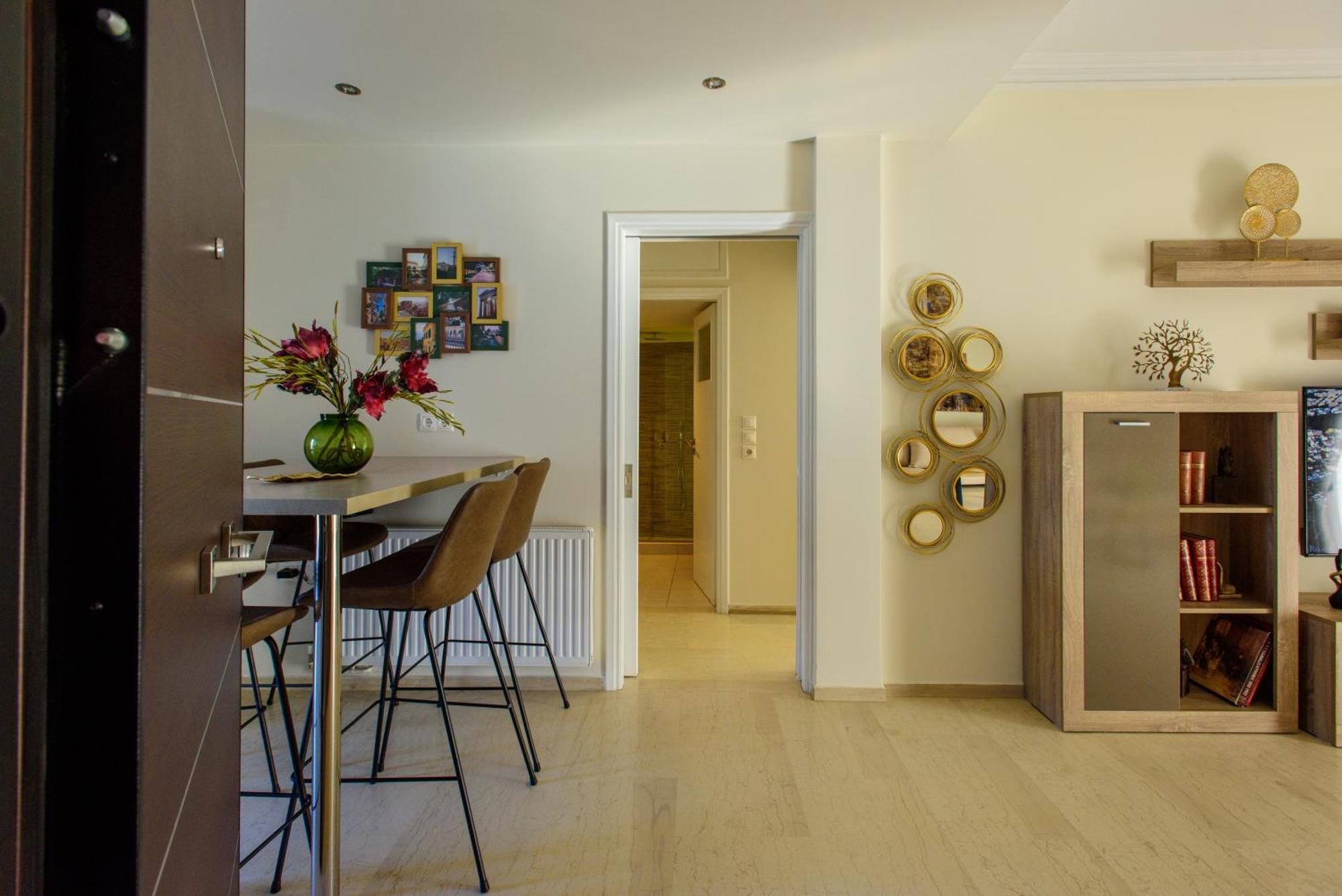 Blue Ark Harmony Residence Атина Екстериор снимка