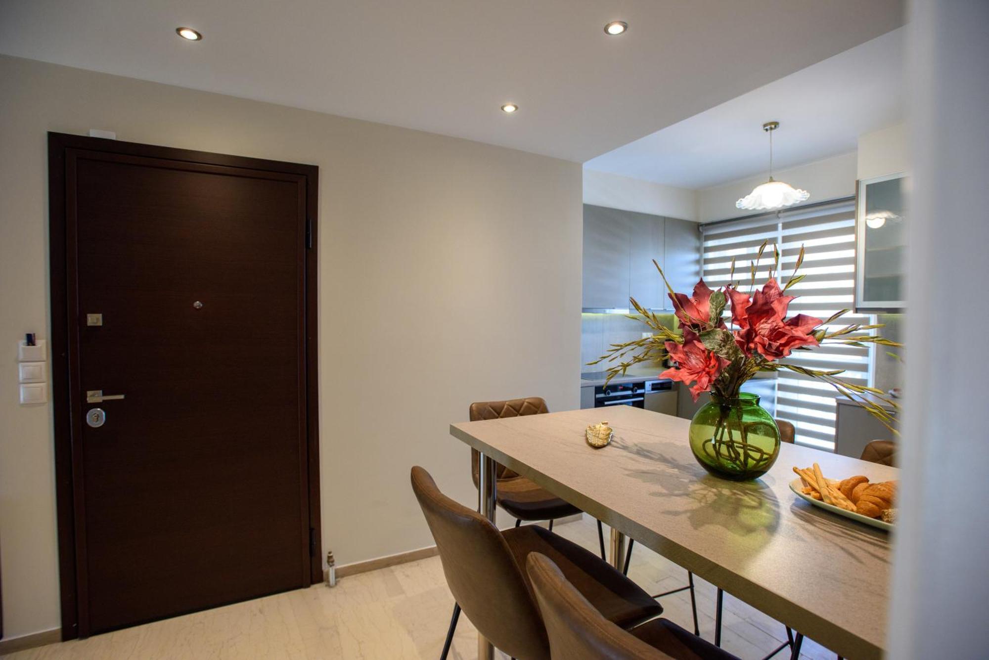Blue Ark Harmony Residence Атина Екстериор снимка
